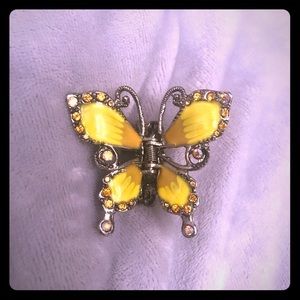 Butterfly hair clip